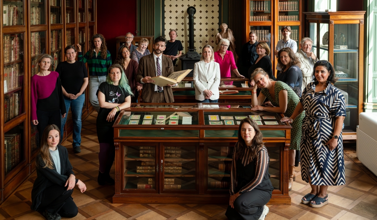 11 09 2025 Groepsfoto Huis van het Boek Medewerkers Freelancers LW 2